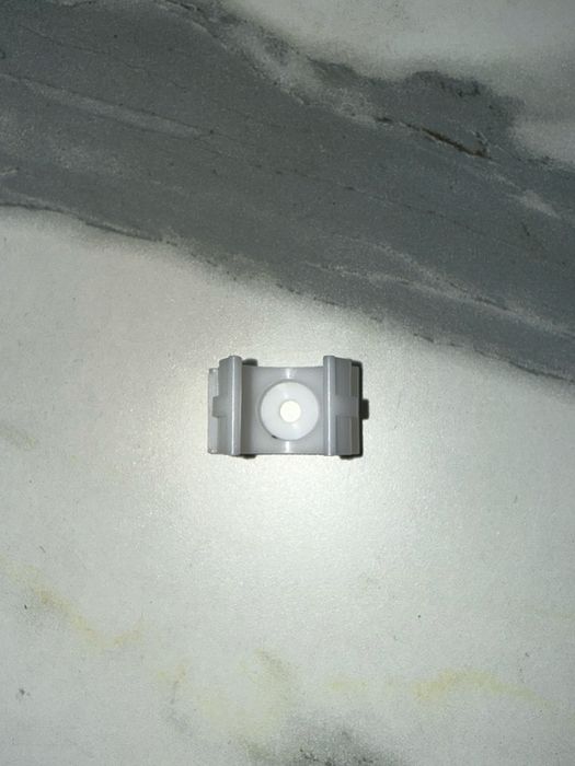 Клипса , крепеж-клипса, клипсы для гофры 20мм