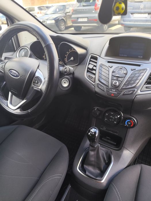 Ford fiesta 2016
