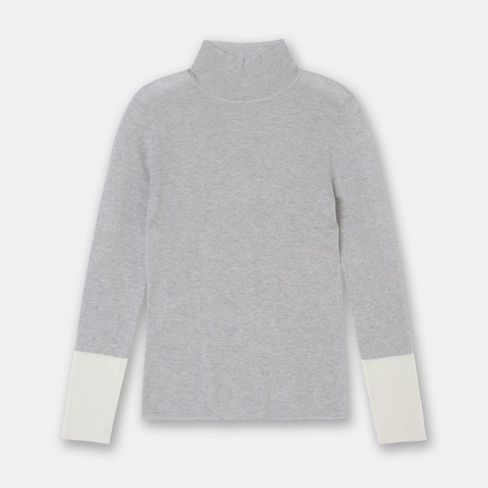 Свитер женский