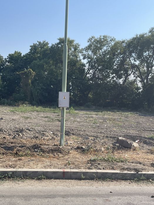 Отдавам парцел под наем 1500кв.м.