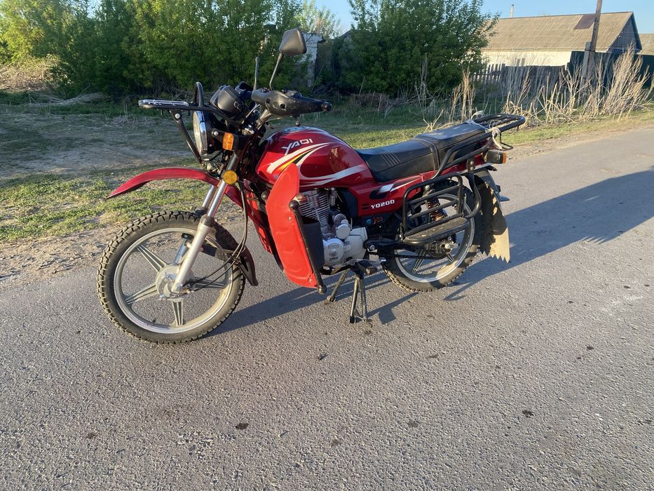 Продам мотоцикл Yaqi 200