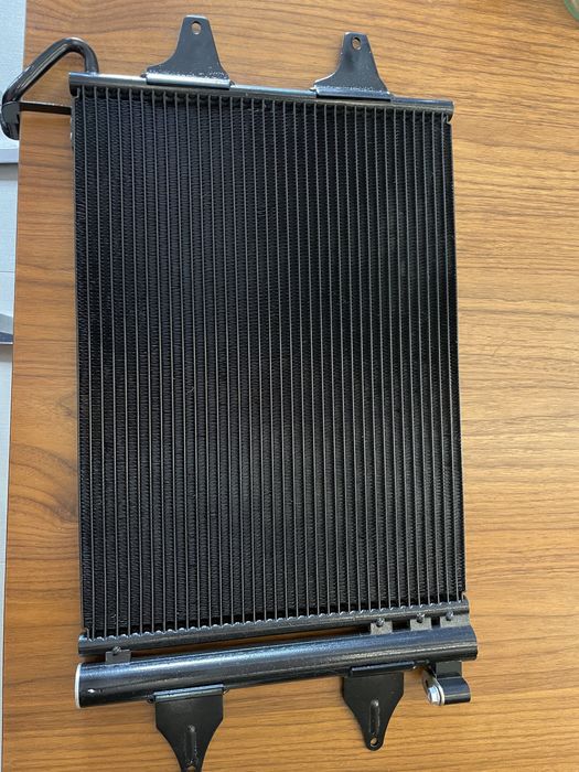 Радиатор за климатик на Volkswagen Polo