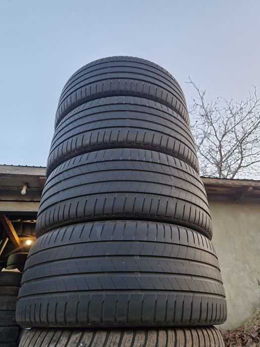 245 40 19 Bridgestone 2021