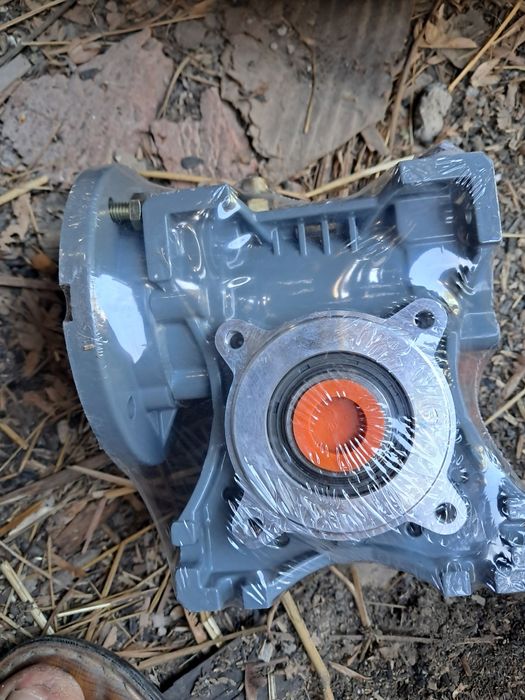 Мотор ассинхронный