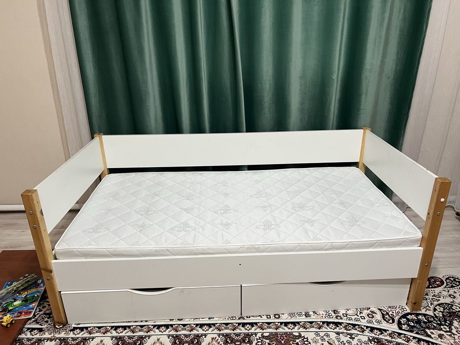 Продам детскую кровать