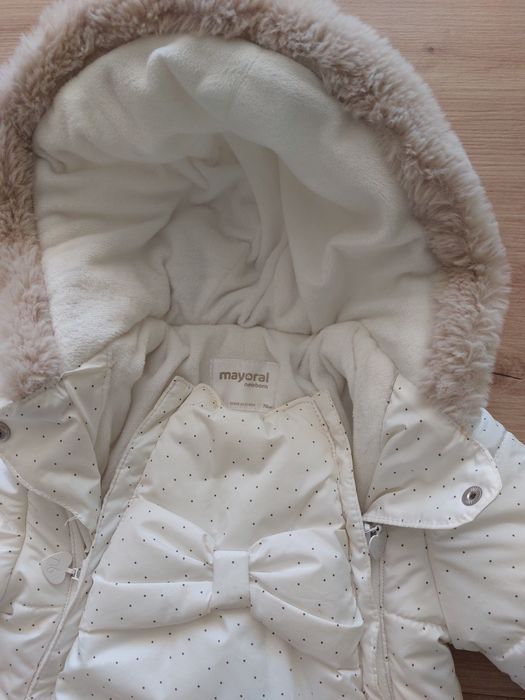 Продавам бебешки ескимос за момиче