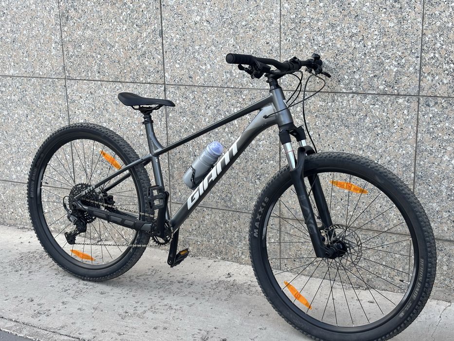 Прдама велосипед Giant talon 1 2025
