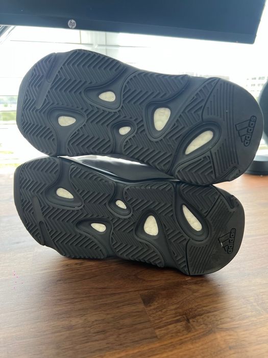 Adidas x Yeezy 700 nr 44.5 originali