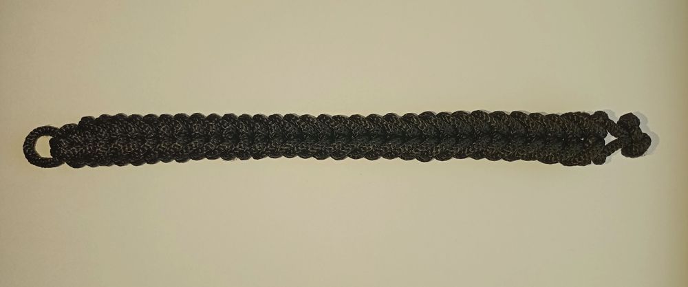 Bejirim qo'l brasletlari