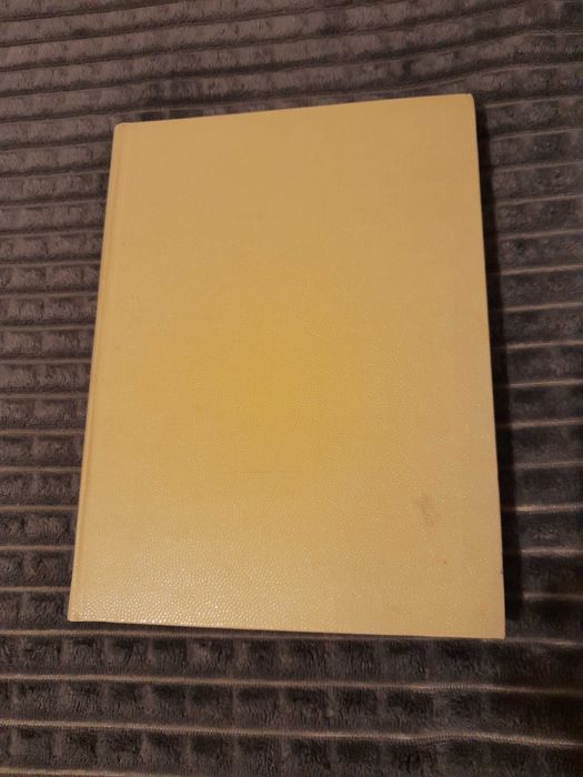 Български марки ,цял класьор над 100 бр.