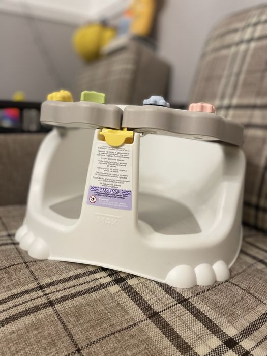 стульчик для купания ребенка