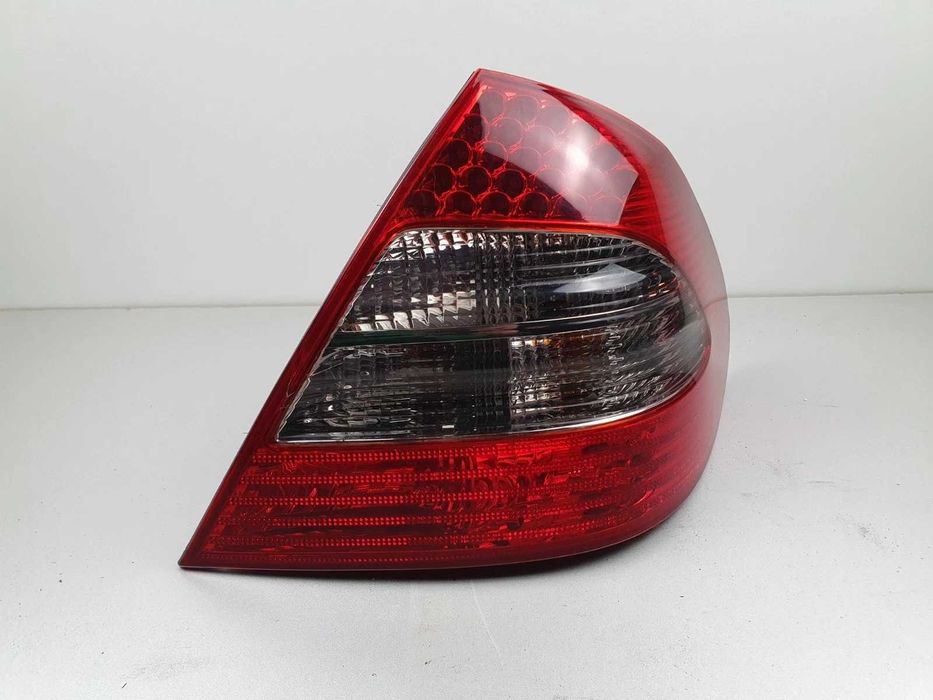 МерцедесФаровеW211,W212,W213,W205,W204 Стопове,oгледала, лост скорости