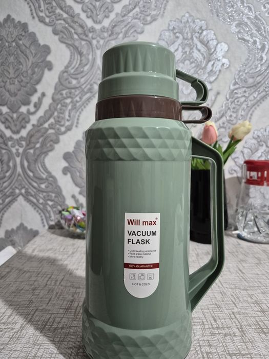 Термос продаю недорого