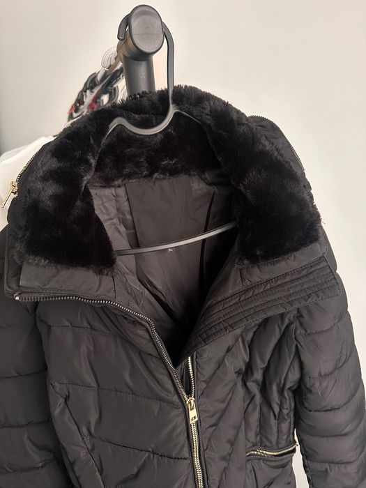 Запазен Шлифер на Зара