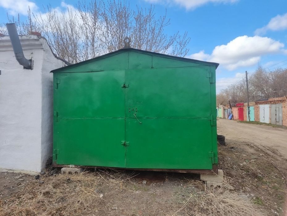 Сдам гaраж  помесячно, посуточно
