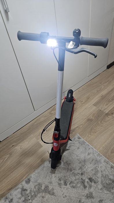 Ninebot KickScooter ZING C15E — Отличное состояние