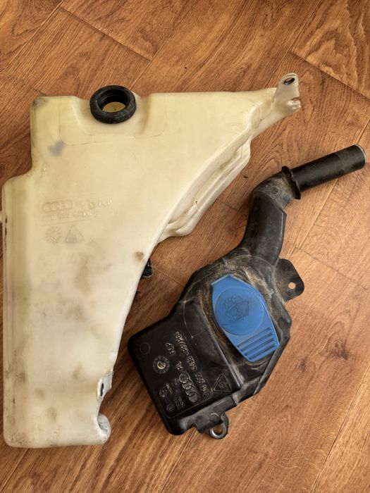 Казанче за чистачки за Ауди А4/Audi A4