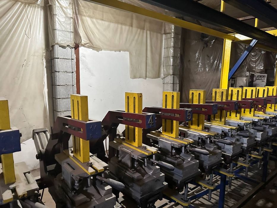 Полиуретана станок сотилади