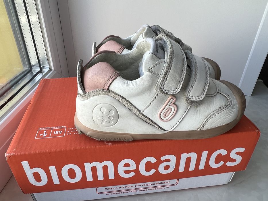 Детские кроссовки Biomecanics