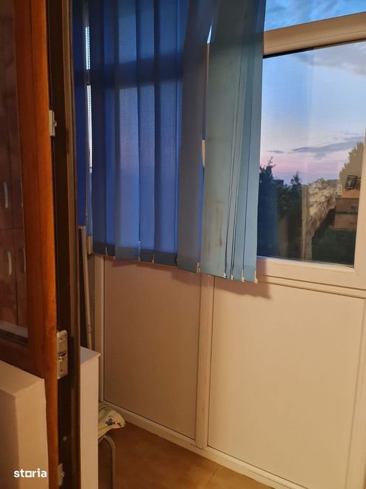 Închiriez apartament 2 camere Piața Sudului