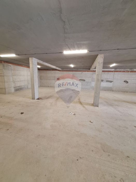 Дава се под наем Двустаен апартамент в Варна, м-т Пчелина - 91 кв.м за 561 € - Снимка #12