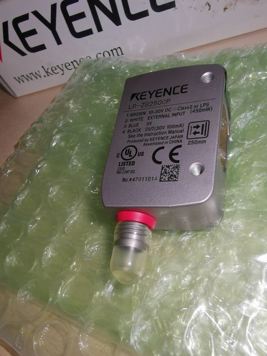 Senzor laser distanta Keyence LR-ZB250CP