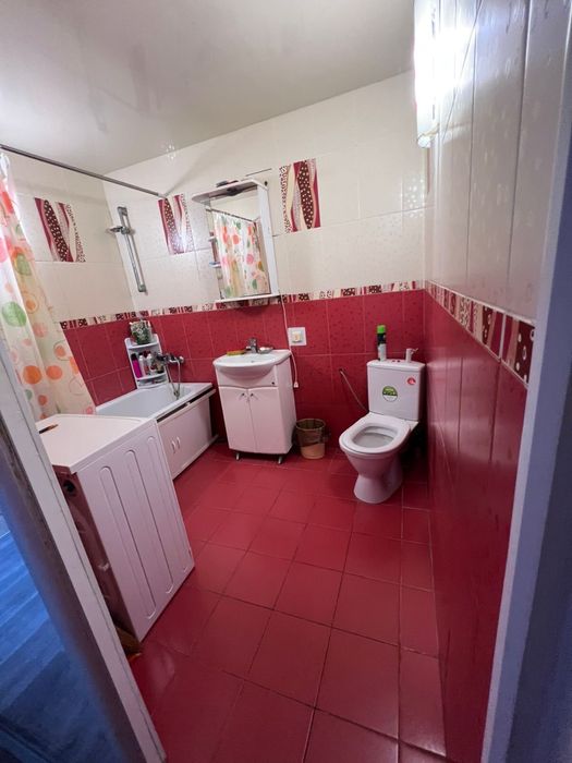 Продам трехкомнатную квартиру