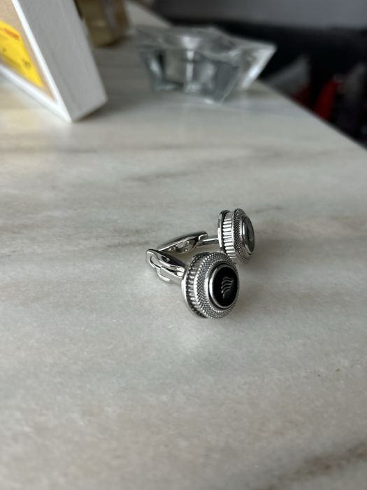 Butoni costum ! Foarte elenganti!