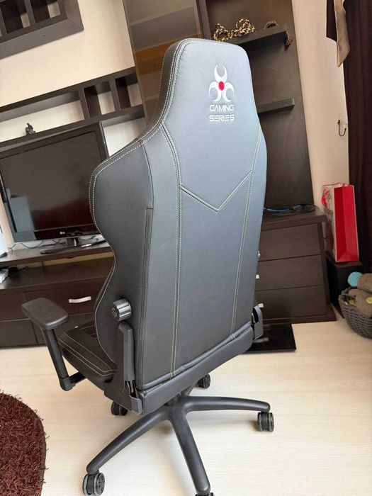 Scaun Gaming MYRIA MG7436 – stare impecabilă