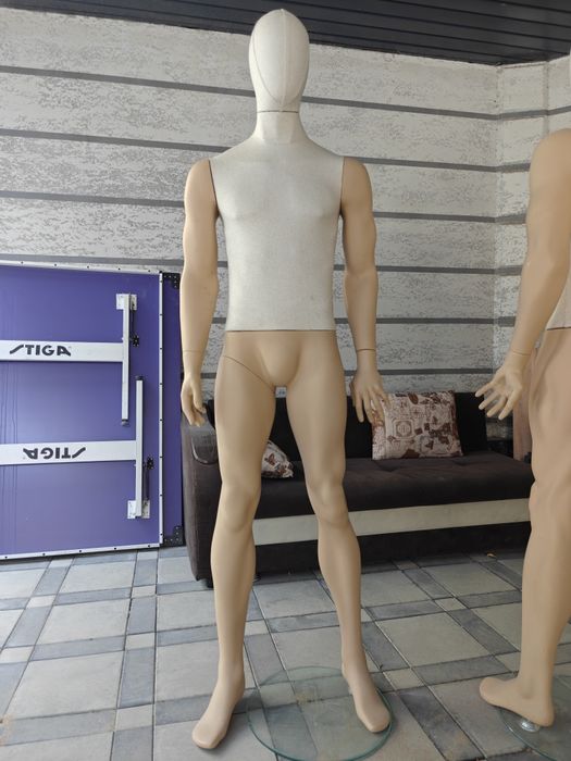 Продам манекены для шоу румов