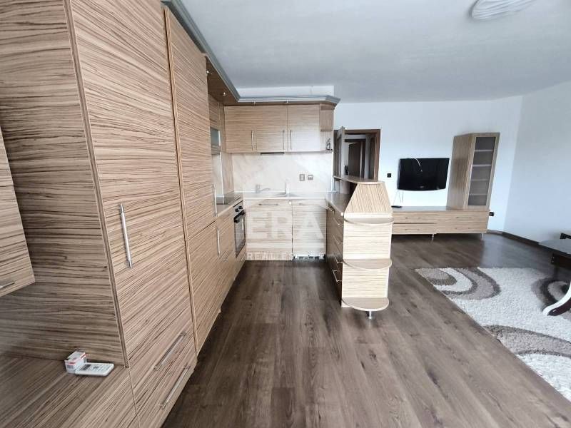 Апартамент под наем в широкия център на Хасково