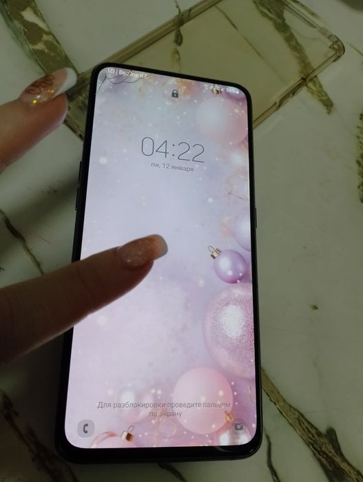 Флагман Самсунг А80