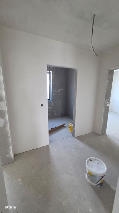 Apartament nou, semifinisat, 69 mp utili + balcon 7 mp, etaj 1