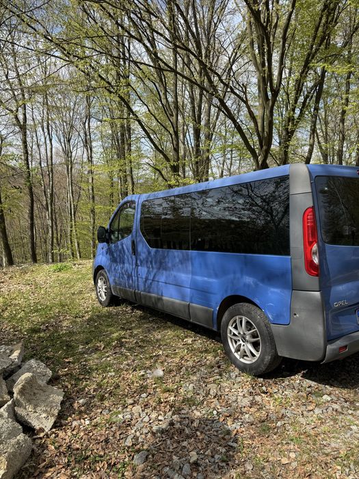 Opel Vivaro 1.9 CDTI 8+1