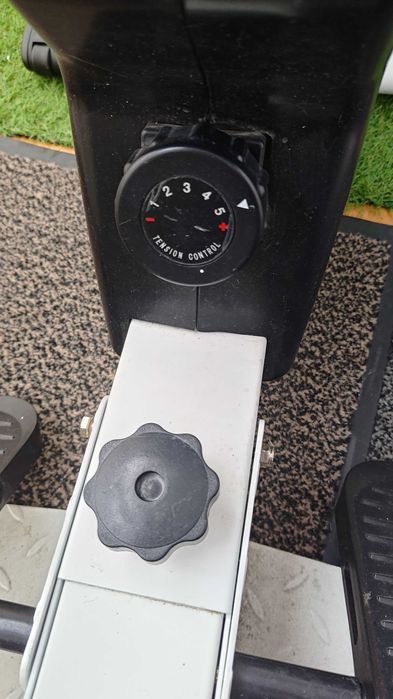 Rowing machine aparat de vâslit