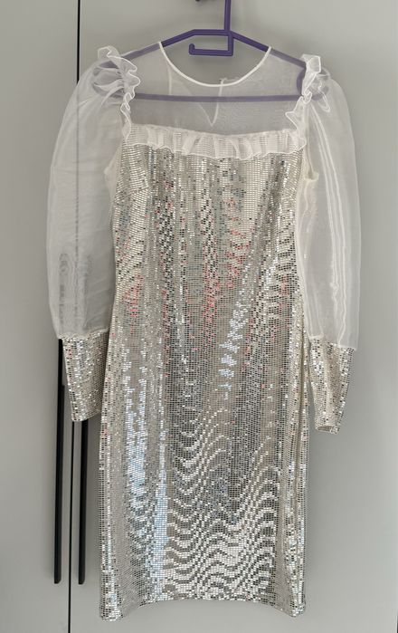 Вечерние платья, блестящие