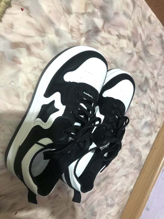 кроссовки женские