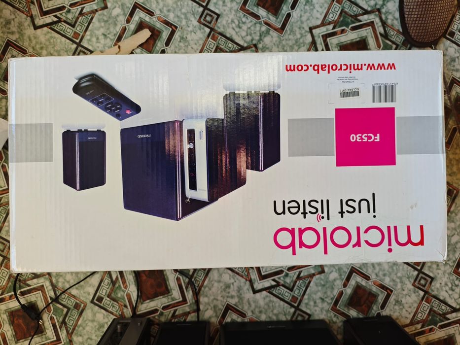 Продам акустическую систему Microlab  FC530