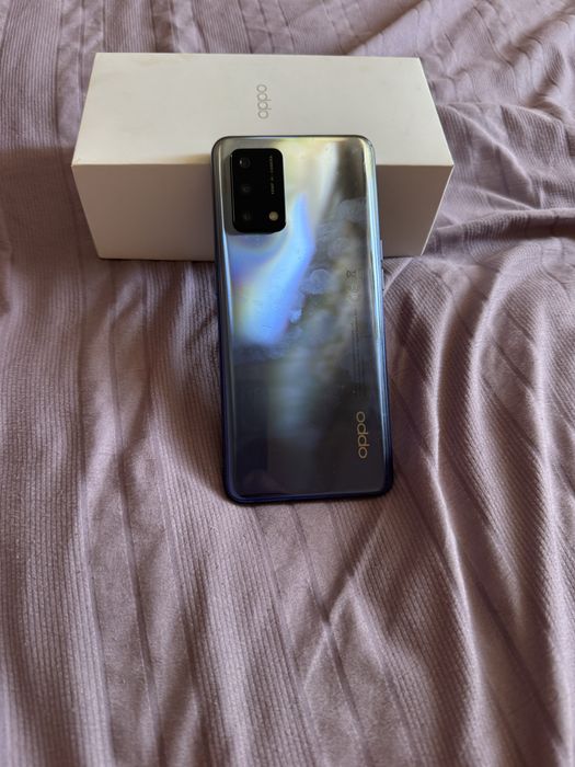 Продам смартфон OPPO