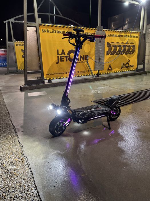 De vânzare Dualtron Storm Limited