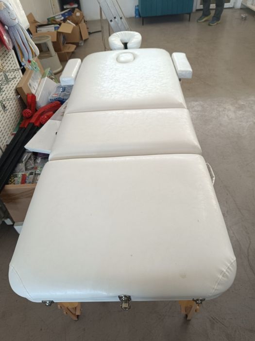 Masa masaj alba piele ecologica 240 kg