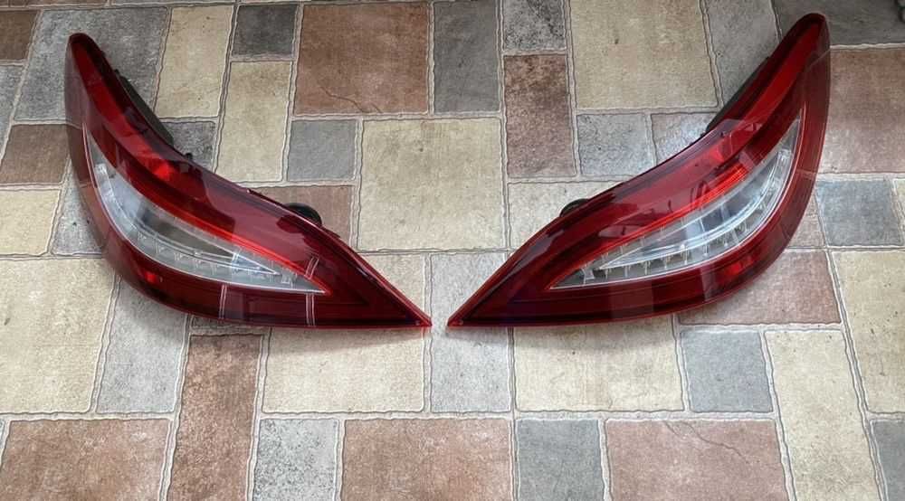 Stop Tripla Stanga Dreapta Mercedes CLS W218 2011 - 2017