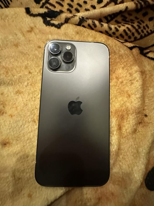 продам или обмен айфон 12 про макс