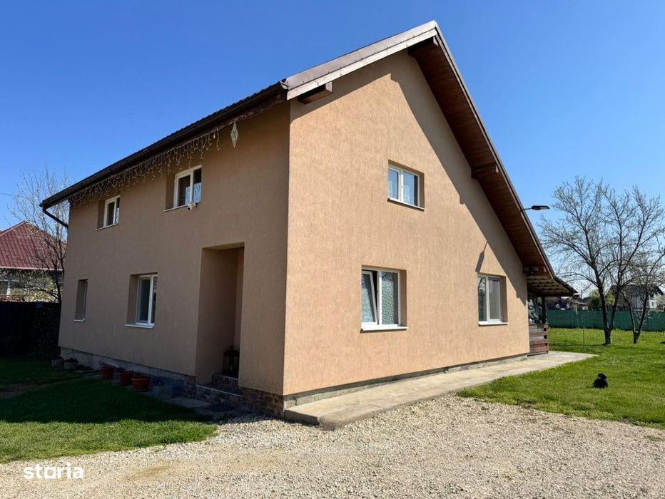 CASA INDIVIDUALA CU TEREN GENEROS– zona linistita, la 25 km de Baia