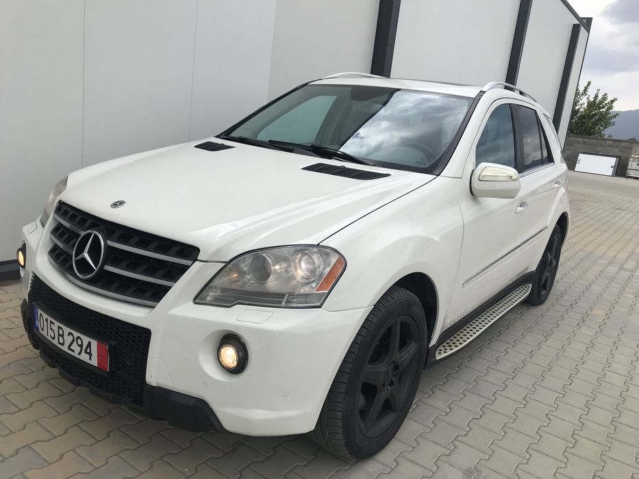 Мерцедес МЛ 550 АМГ  388 коня феислифт