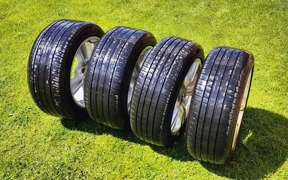 Vând Set jante Bmw R18 M style 400,Pirelli run flat