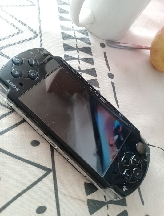 Продам PSP рабочем состаяние