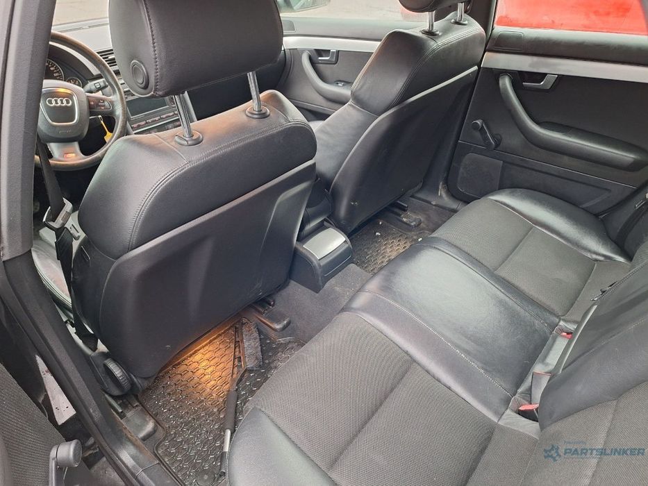 Dezmembrez AUDI A4 III 8EC, B7 2006 2.0 TDI BPW 103KW|140HP