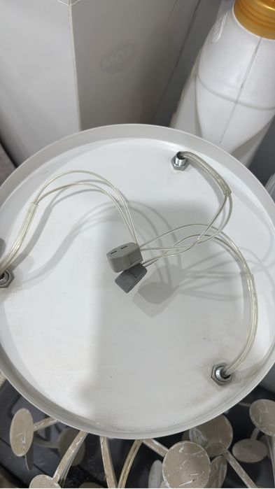 Люстра.              .