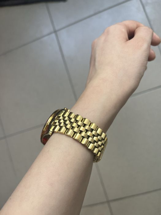 Ceas MK de Dama.